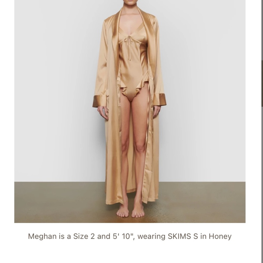 Skims silk robe in Honey- never been worn